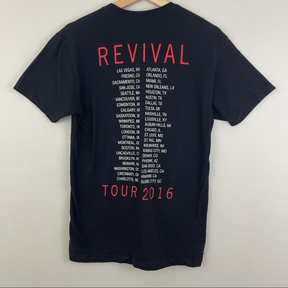 !SOLD! SELENA GOMEZ Black Revival Tour 2016 Graphic Band Tee - Picture 8 of 9